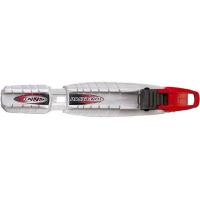 Simple closure system to allow kids to fasten their own skis.