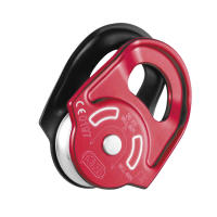 A strong and efficient pulley built tough to handle regular use hauling heavy loads.